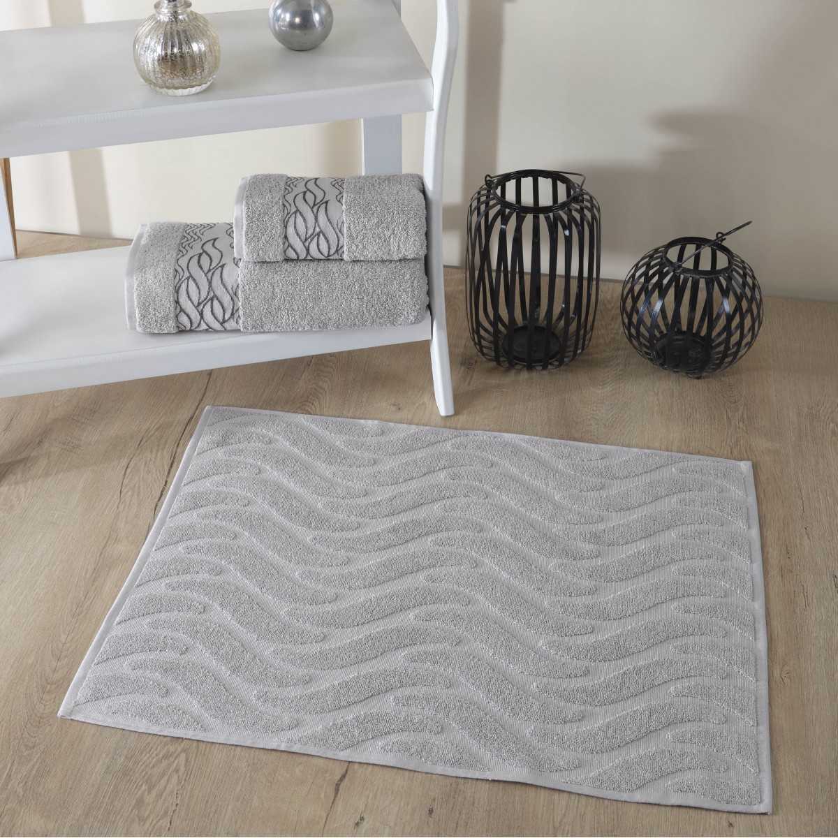 Set de bain éponge 3 pc Serviette 50x90 +70x140 ,  50x70 tapis de bain 750gr/m2 ROMANCE G.CLAIR